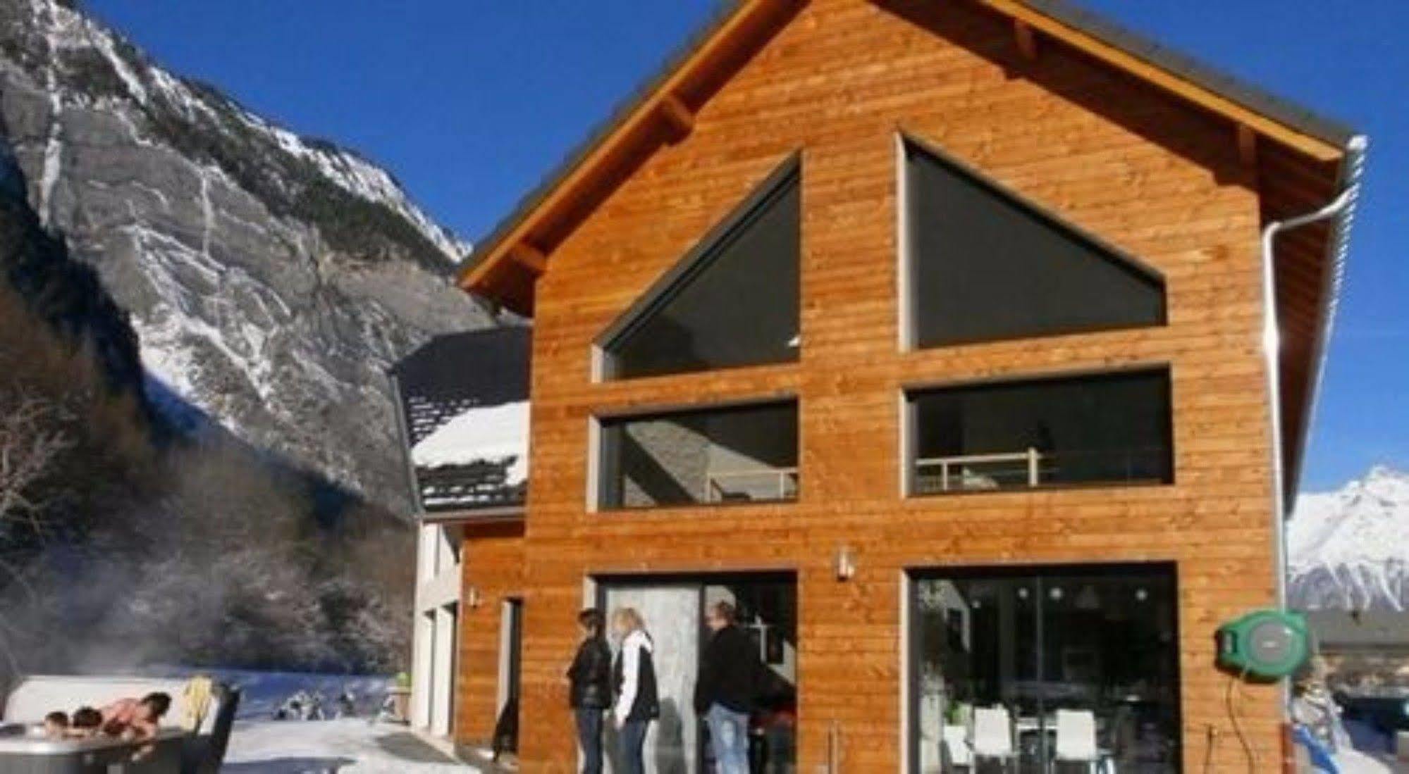 Le Mas D'Oisans Le Bourg-d'Oisans Exterior photo